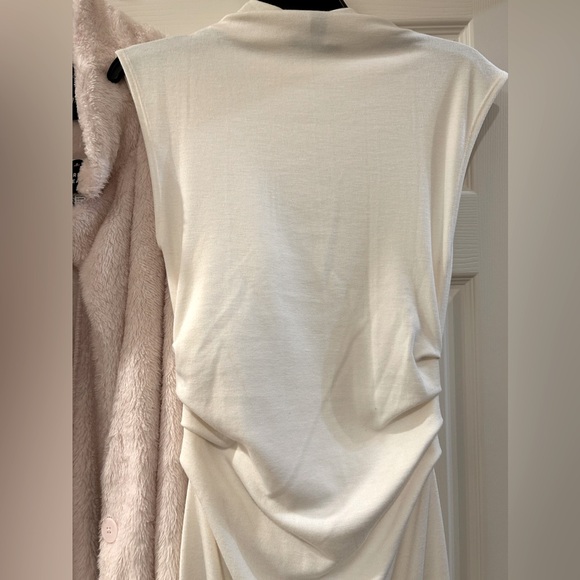 NWNT Forever 21 Cream Sleeveless Fitted Contour Dress 2025 - Picture 6 of 7